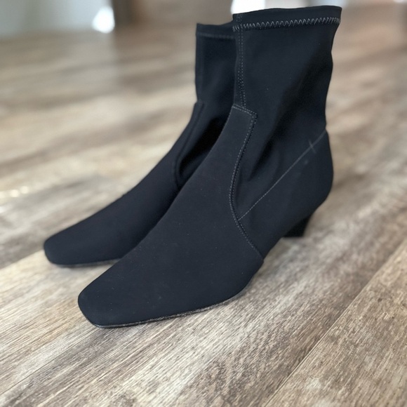 Donald J Pliner Sock Square Toe Pull-On Kitten Heel Sophia Boots - black - Picture 10 of 11